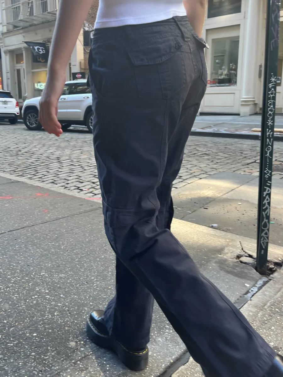Pantaloni cargo blu navy da donna vista laterale