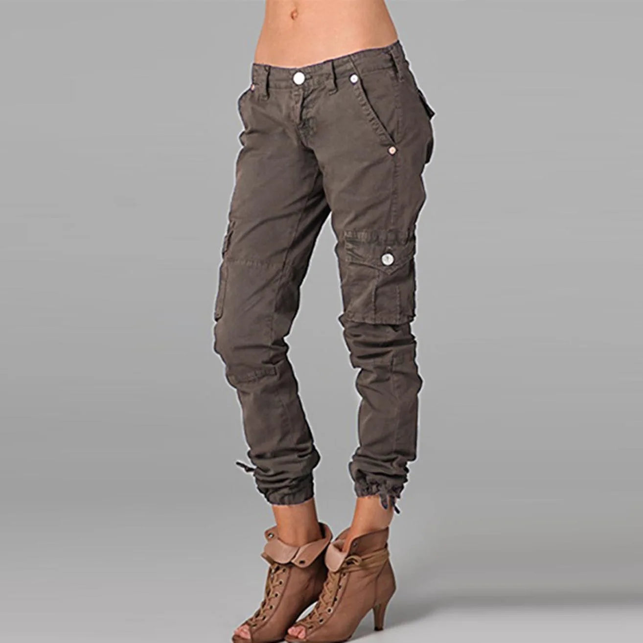 Pantaloni cargo da donna.