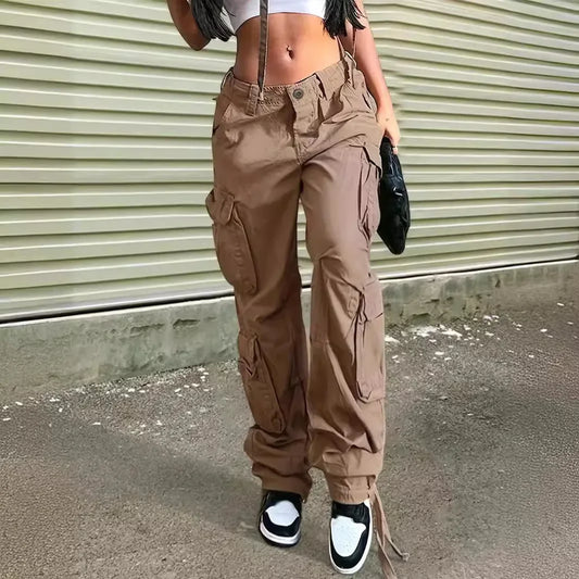 Pantaloni cargo da donna color caffè