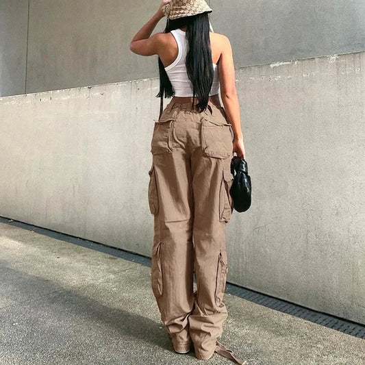 Pantaloni cargo dritti da donna vista posteriore