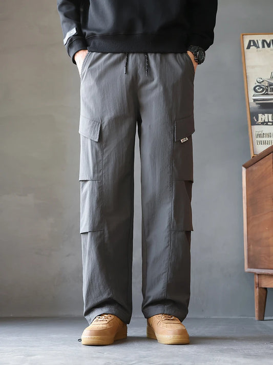Pantaloni cargo dritti da uomo colore grigio