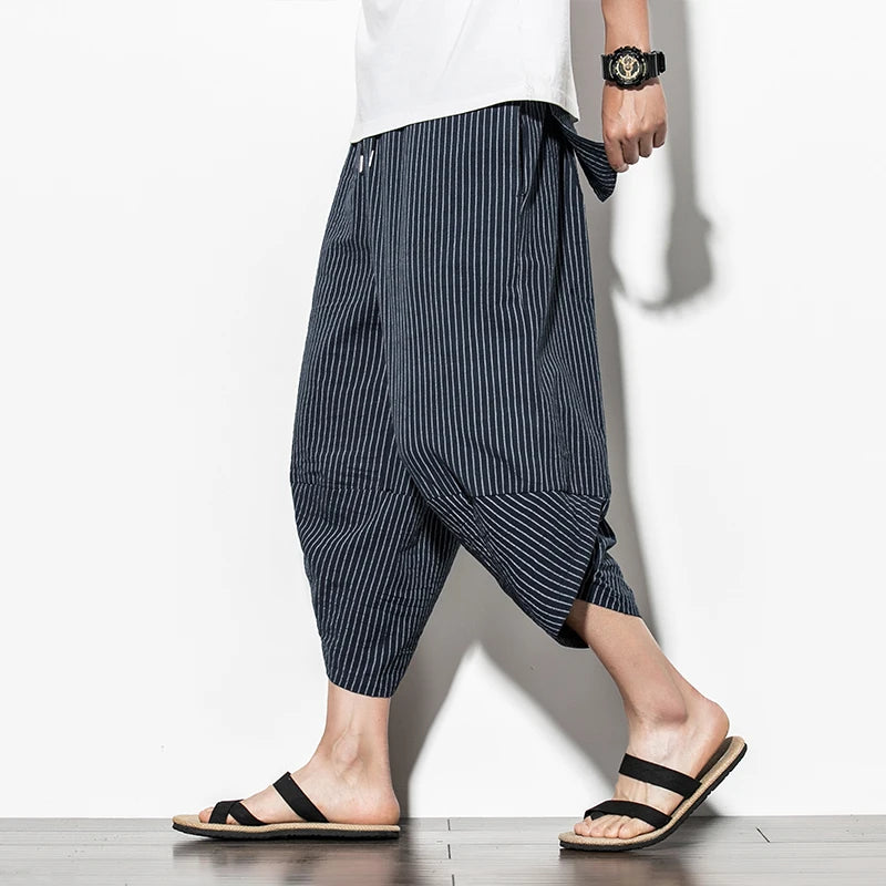 Pantaloni cargo larghi colore blu navy