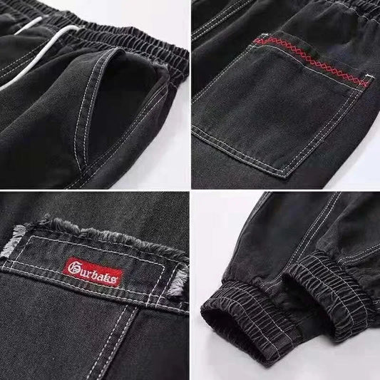 Pantaloni cargo neri corti Finiture
