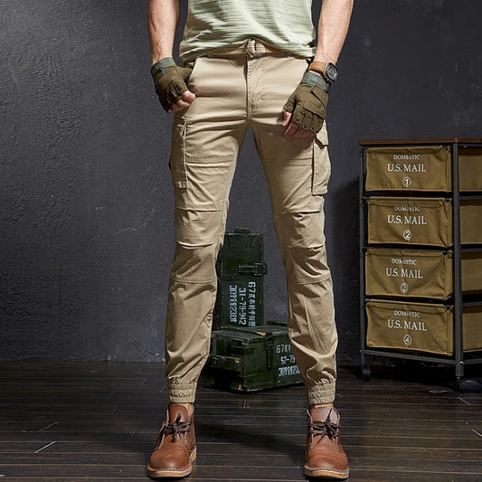 Pantaloni cargo slim-fit da uomo