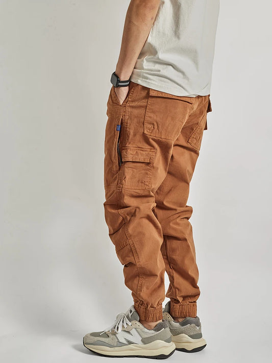 Pantaloni cargo uomo con elastico in vita caramello