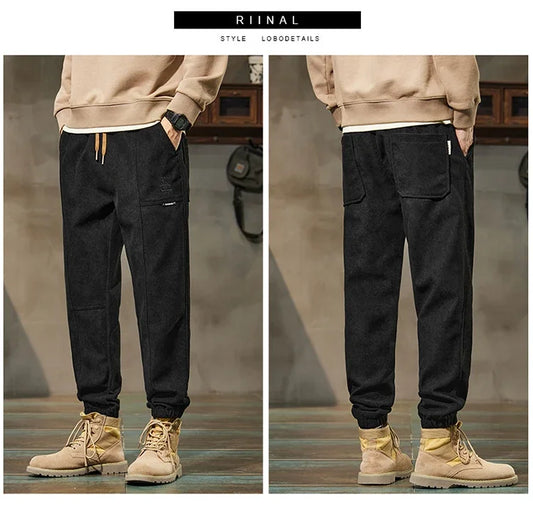 Pantaloni jogger cargo  uomo colore nero